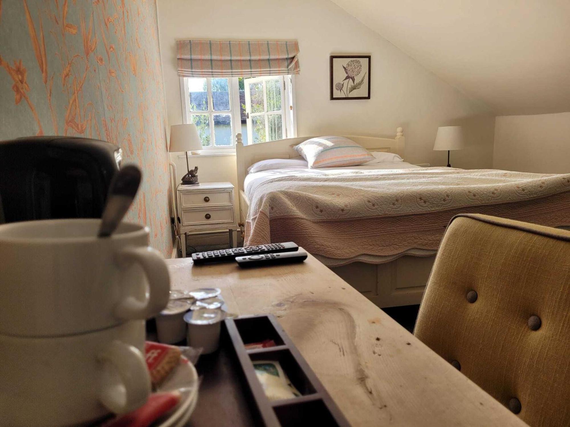 Three Tuns Ashwell Bed & Breakfast Ngoại thất bức ảnh