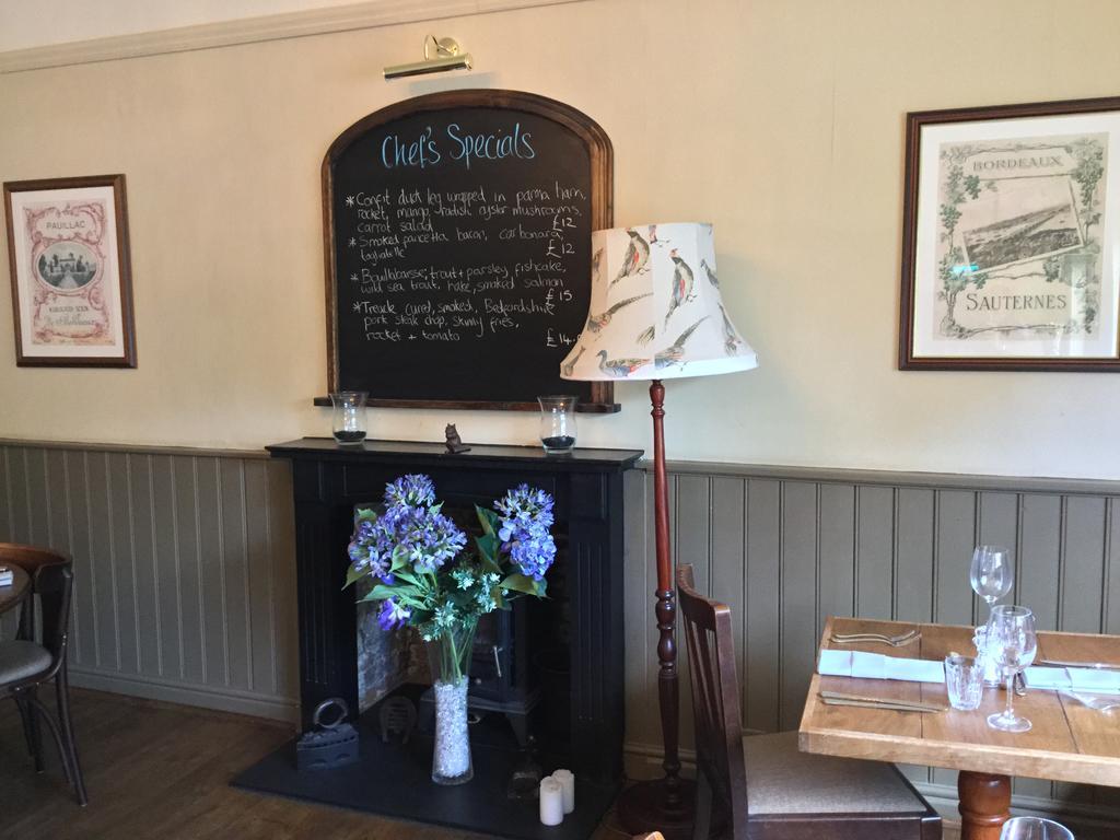 Three Tuns Ashwell Bed & Breakfast Ngoại thất bức ảnh